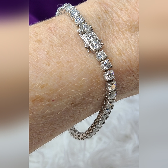 Moissanite Tennis Bracelet 10.75 ctw. Certified - Picture 8 of 15